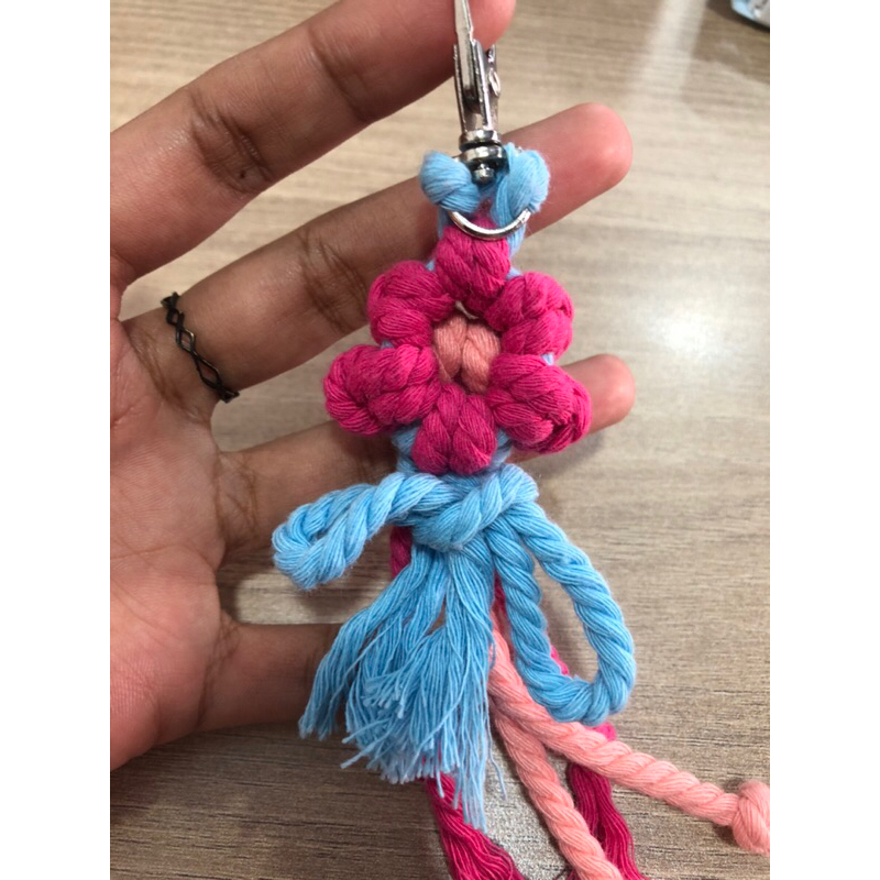 Gantungan kunci gantungan tas gantungan lucu gantungan tas macrame gantungan tas kekinian