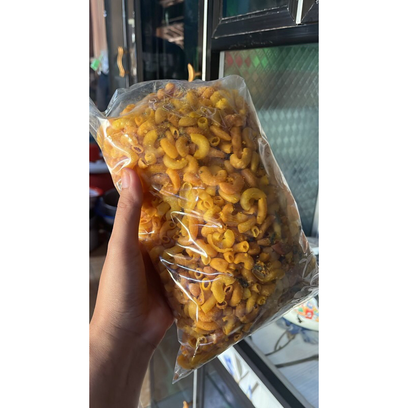 

makroni bantet daun jeruk rasa jagung manis