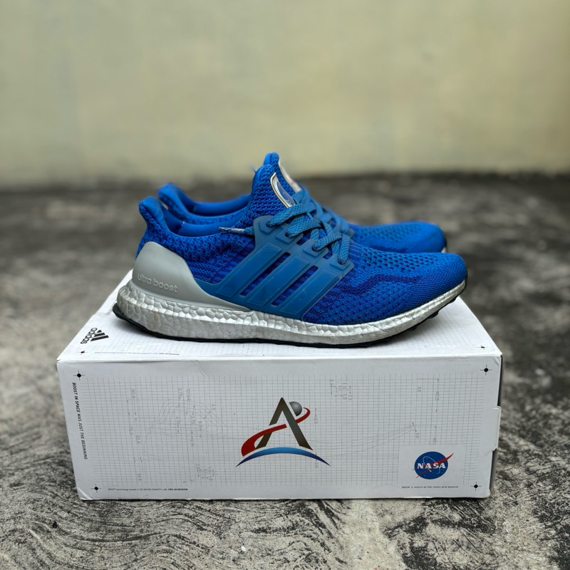 Adidas Ultraboost DNA x NASA
