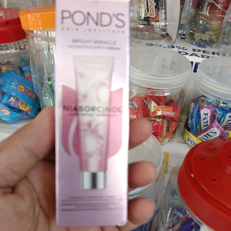 PIORACOMETIK Ponds White Beauty Skin Perfecting Cream Normal Skin - Pelembab Wajah - 40gr