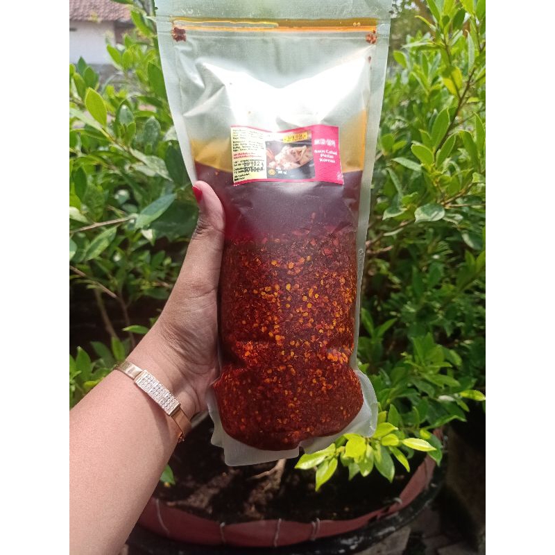 

Chili Oil Premium Kemasan 1000ml