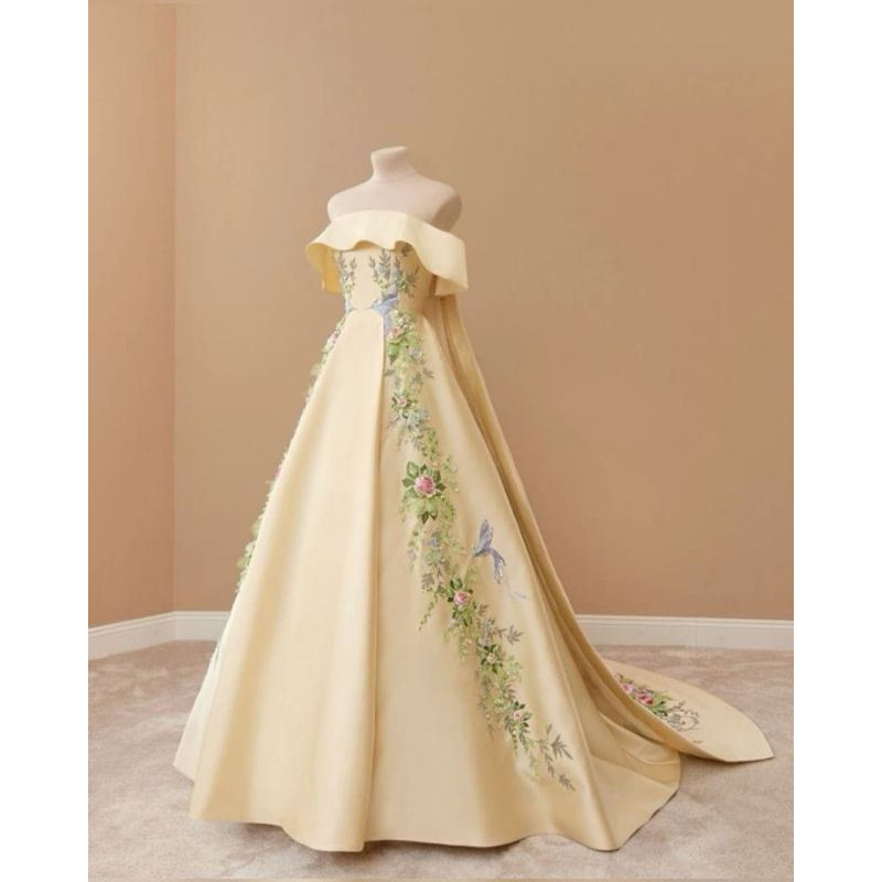 DRESS PREWEDING MODERN / DRESS PREWEDING KEKINIAN