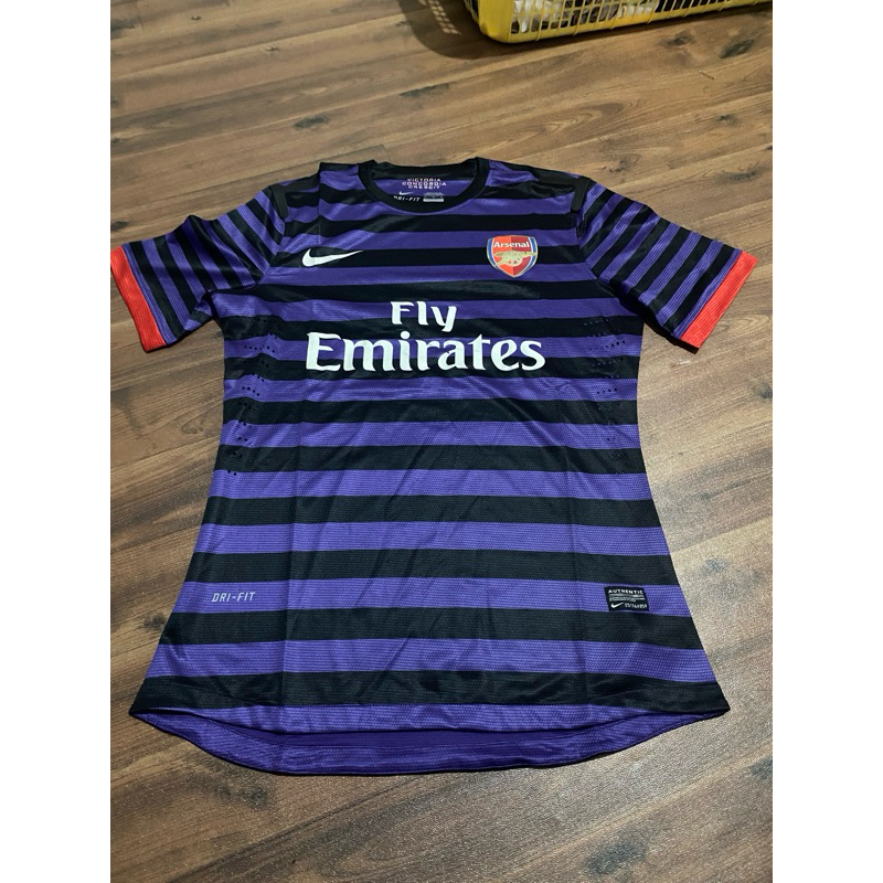 Arsenal 2013 away Player Issue Ukuran L