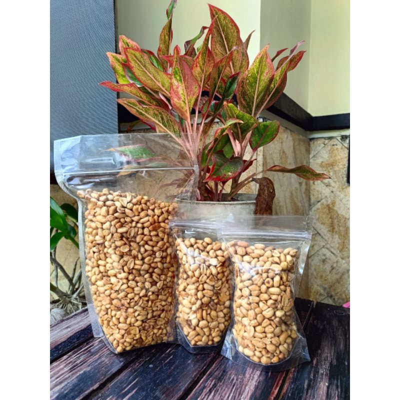 

KACANG BAWANG 250GRAM