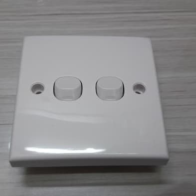 Saklar Double Clipsal Classic IB SNI Putih/ Saklar Seri Tanam Tembok Schneider Original Baru/ Saklar