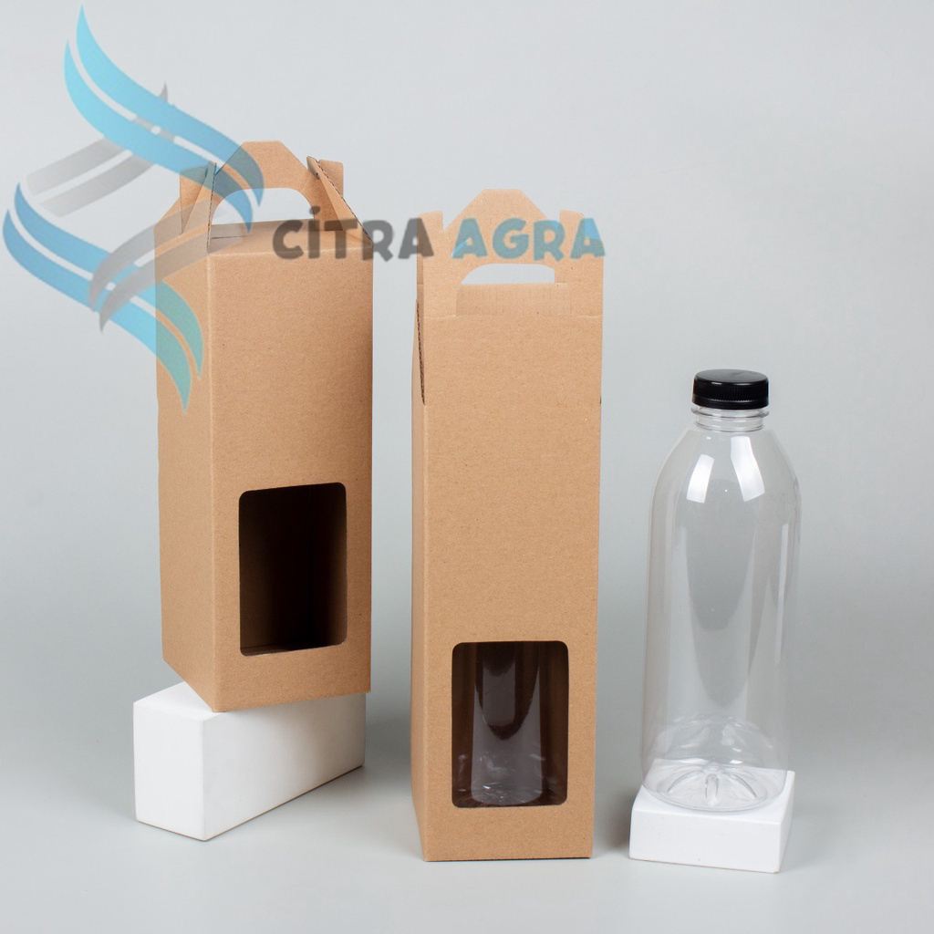 

Box Botol Kale 1000ml Isi 1 Dus Jinjing Ukuran 9,5 x 9.5 x 25,5 cm Kardus Packaging Hampers Minuman 1 Liter ( 1 Pack isi 10pcs )