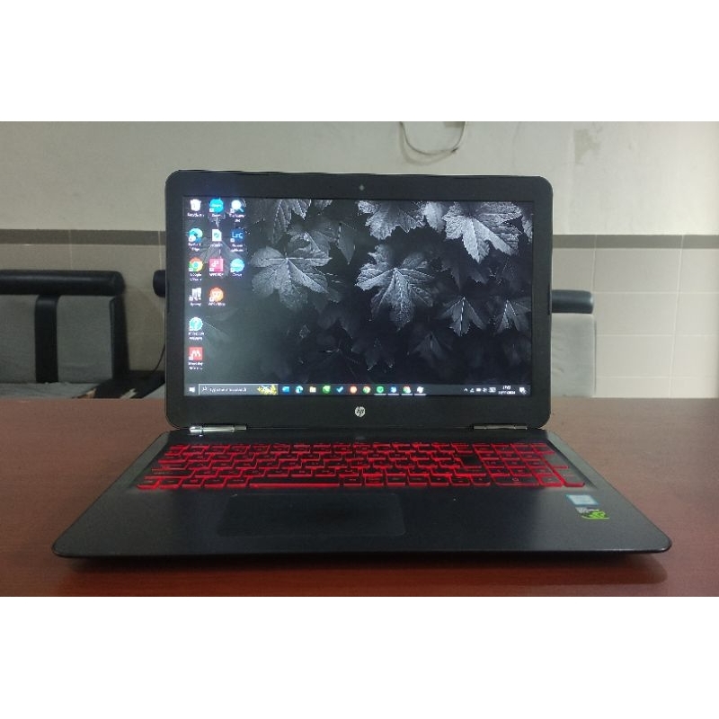 Laptop Gaming - Laptop HP OMEN 15 Core i7-6700HQ Ram 16GB SSD 256 GB + HDD 1TB VGA GTX 960 4GB Layar