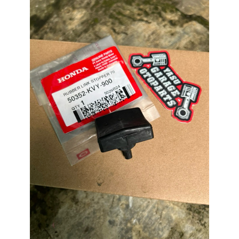 50352-KVY-900 KARET ARM MOUNTING RUBBER LINK STOPPER BEAT SCOOPY KARBU 2008 - 2012 ORI 50352KVY900