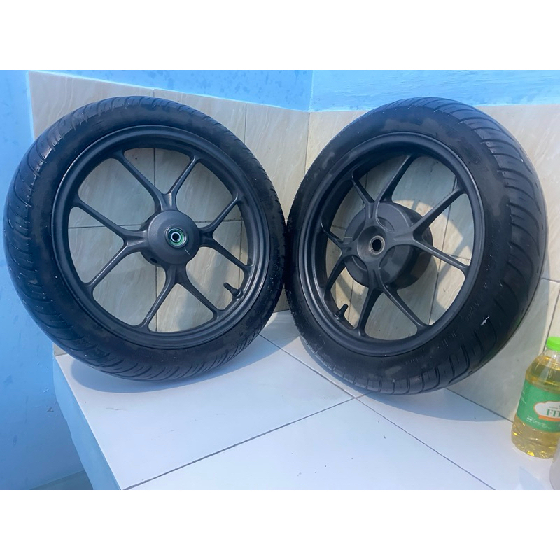 Set Velg Beat 2022 + BAN (Depan & Belakang)