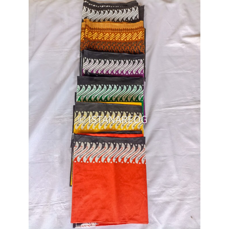 [TERBARU] Udeng segiempat / udeng jaranan / udeng utuh / udeng Jawa / udeng bagus