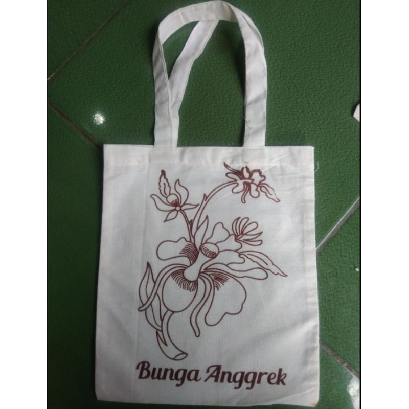 

Tote Bag Batik (25x30cm) bahan blacu media lukis batik