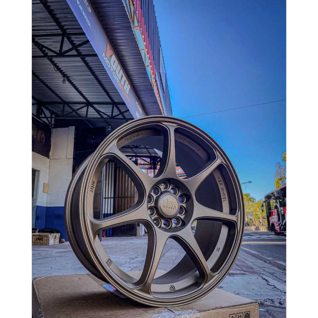 PELEK MOBIL AVANZA HRV CAMRY HSR SEBUNSUTA RING 18 PCD 5X100 5X114 R18