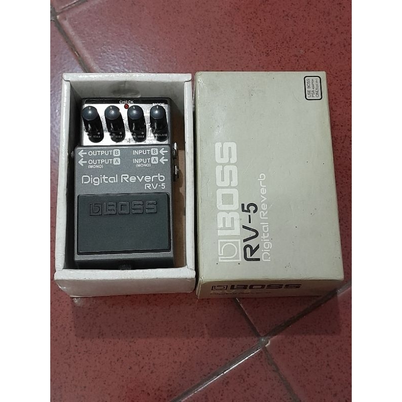 efek gitar boss rv5 digital reverb