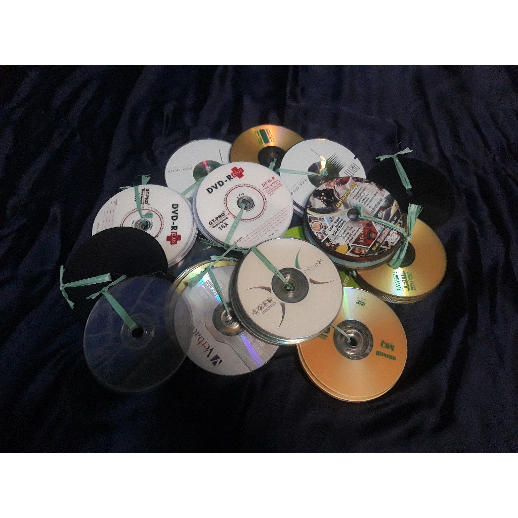 DVD Bekas DVD untuk Kerajinan DVD Kosong Mulus Bekas Untuk Dekorasi dan Kerajinan Label Non Label