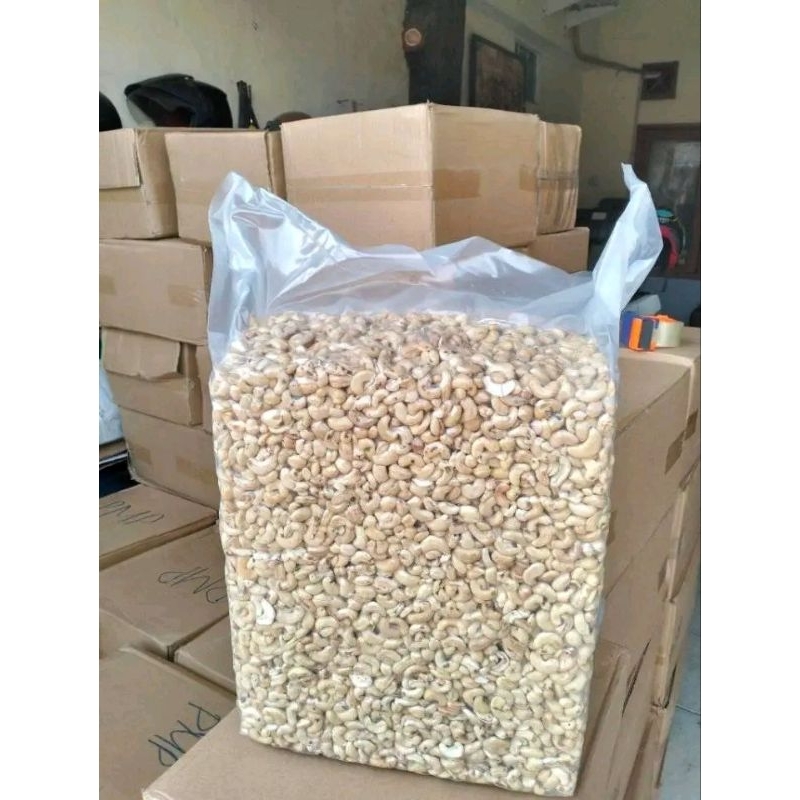 

kacang mete grade utuh sk1 mentah/ sudah oven