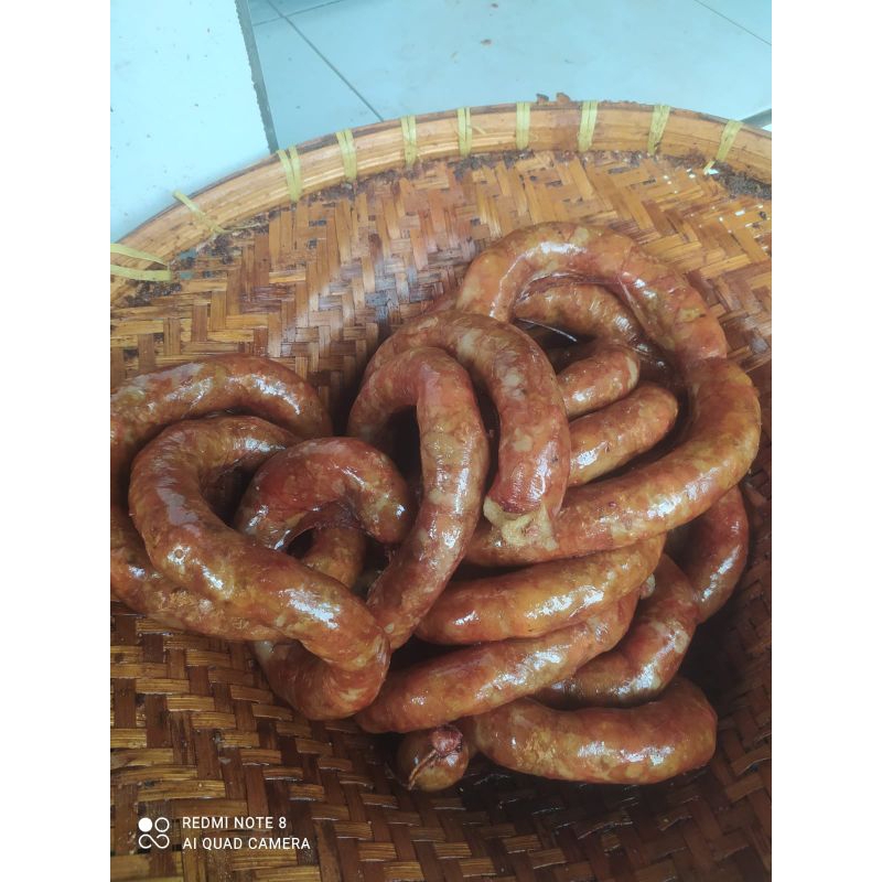 

Urutan atau Sosis Babi Asap Khas Tajun