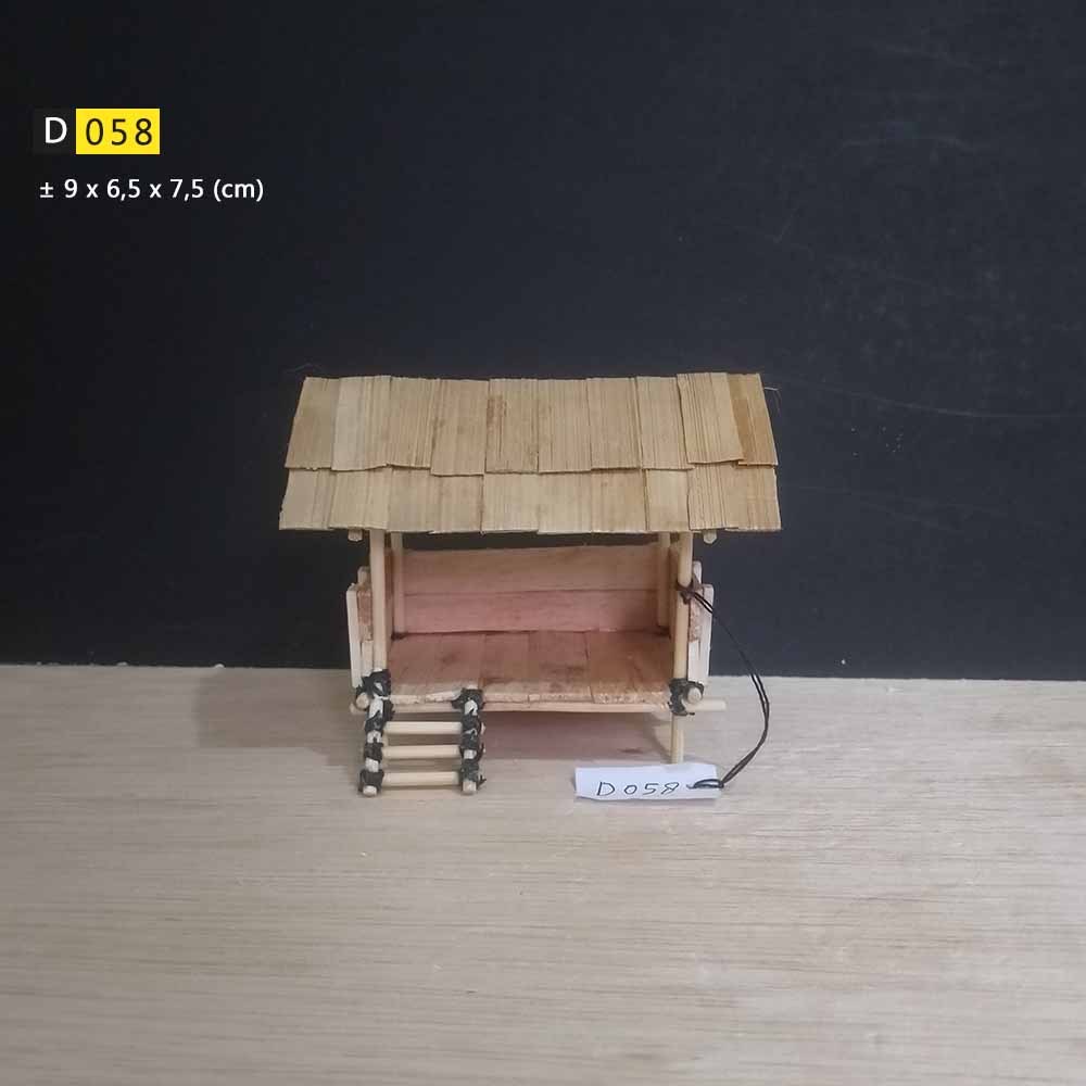 [D058] Miniatur Saung / gubuk / rumah kayu bambu stik eskrim aksesoris diorama / akuarium / aquascap