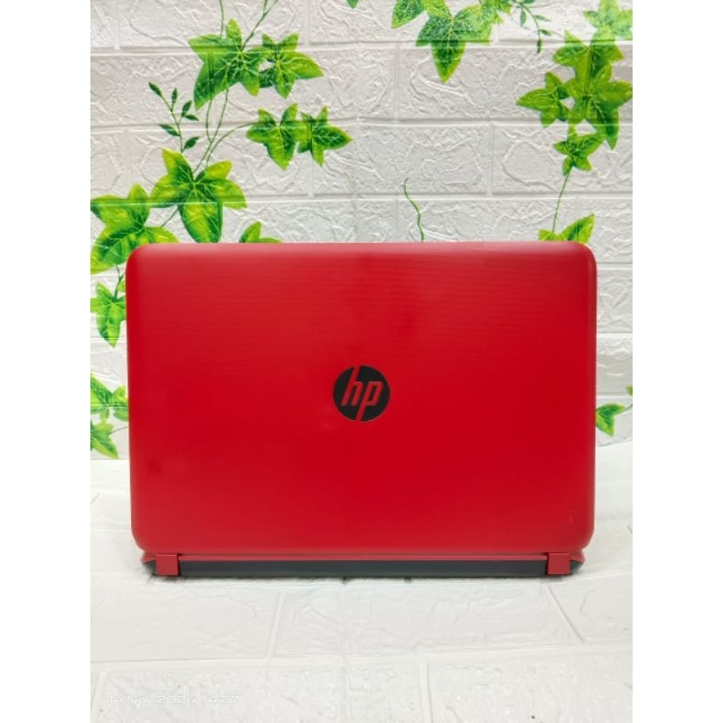 HP PAVILION 14-V203TX intel Core i5 5200U 8GB/128GB/Nvidia 2GB/Second