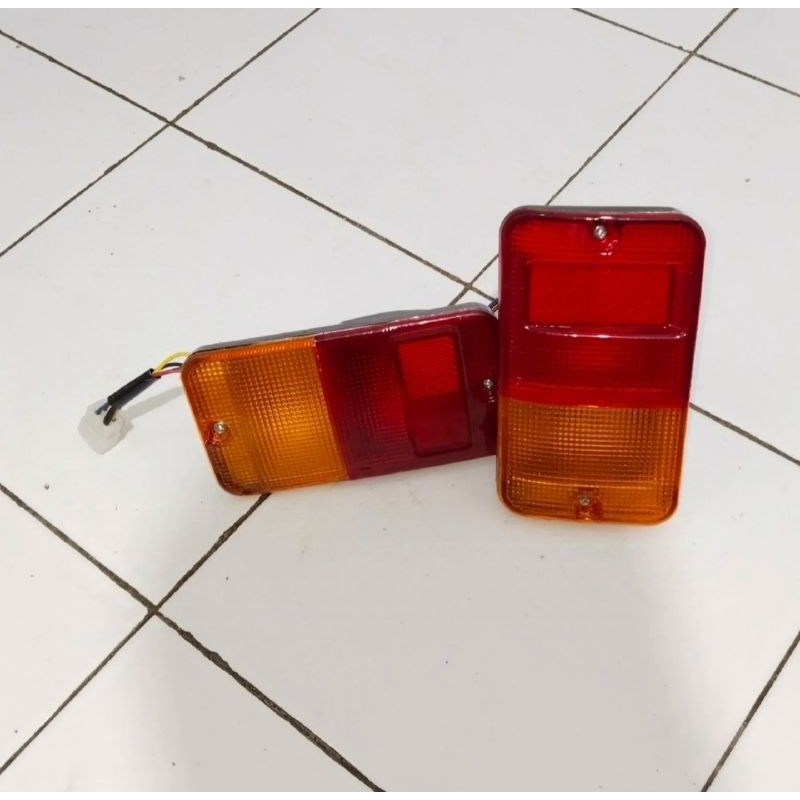 lampu stop Daihatsu taruna