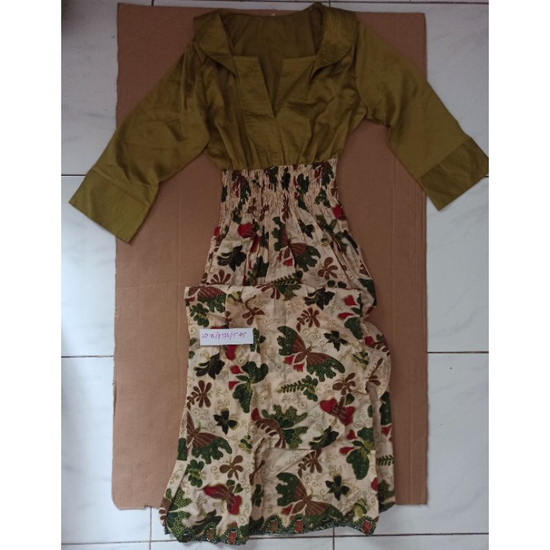 Dress Batik Butik