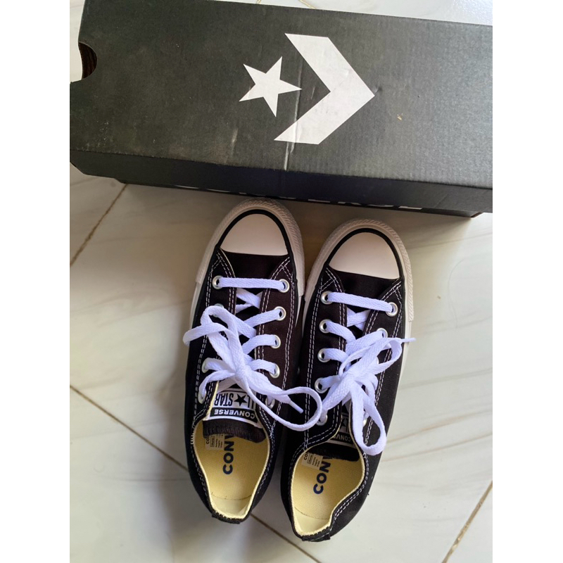 sepatu converse ori