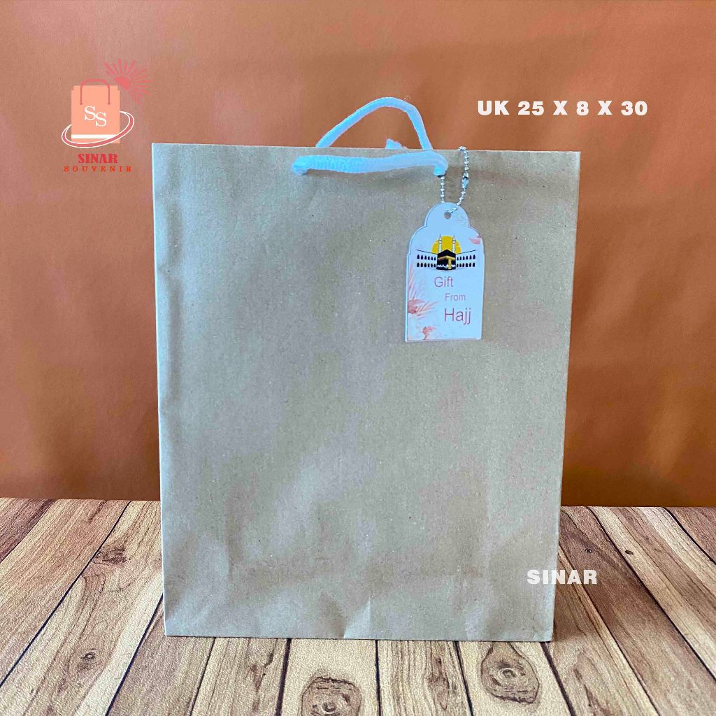 

Paperbag Hampers Free Custom Hangtag