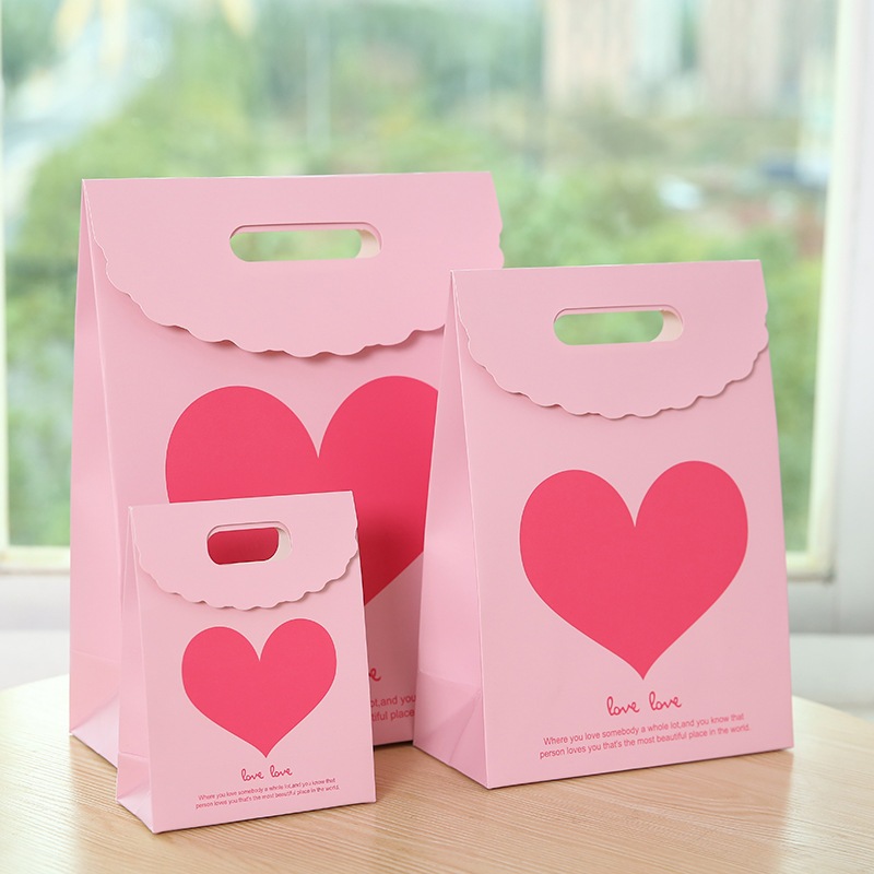 

Paper Bag Velcro Love Heart | Tas Kado Gambar Hati | Paperbag Buka-Tutup