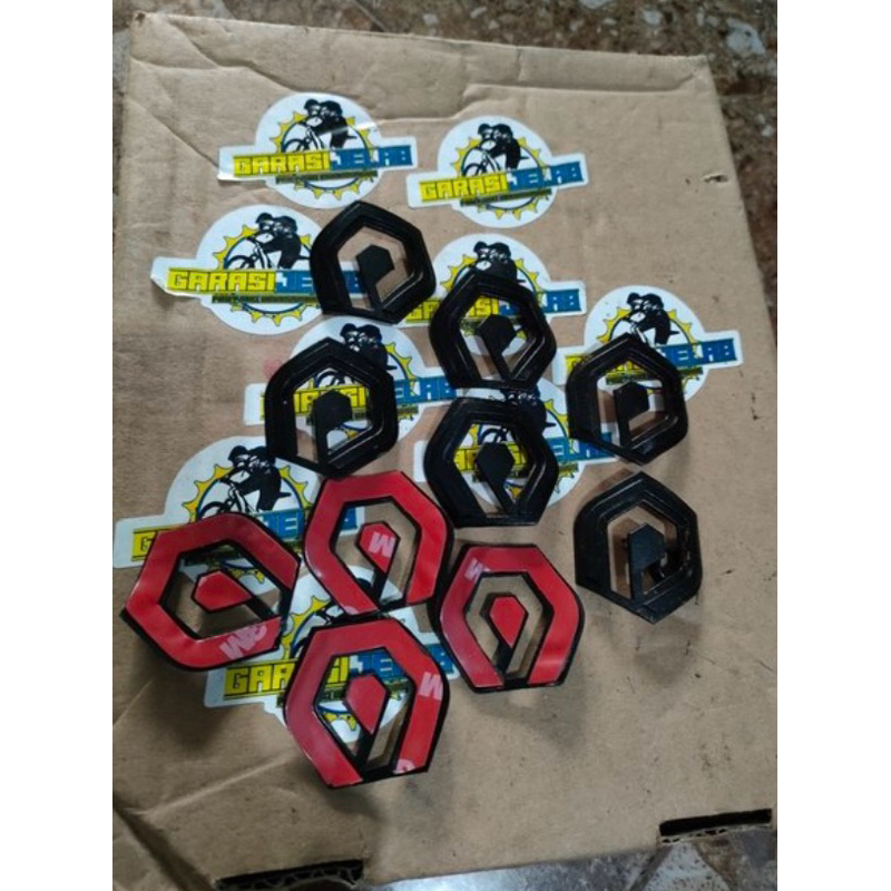 Emblem logo Frame sepeda Polygon