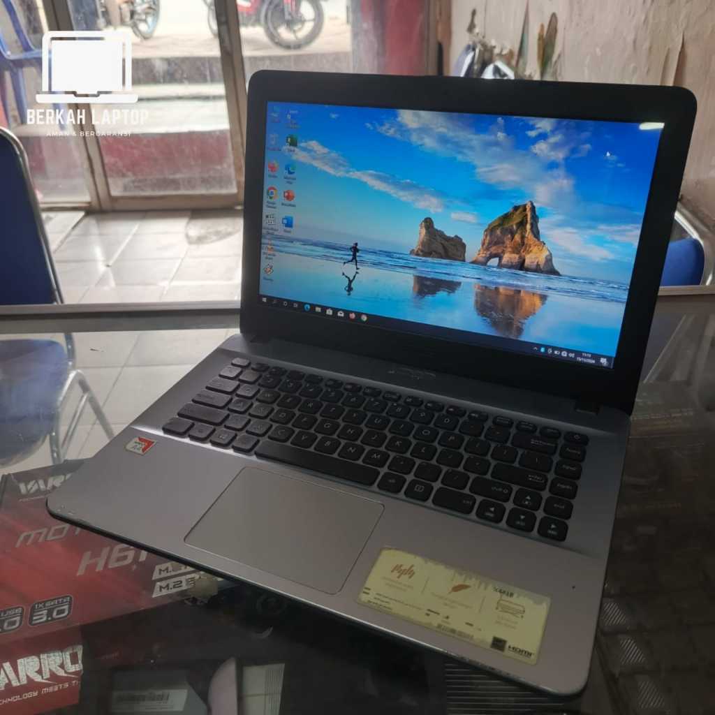 LAPTOP ASUS X441B RAM 4 GB