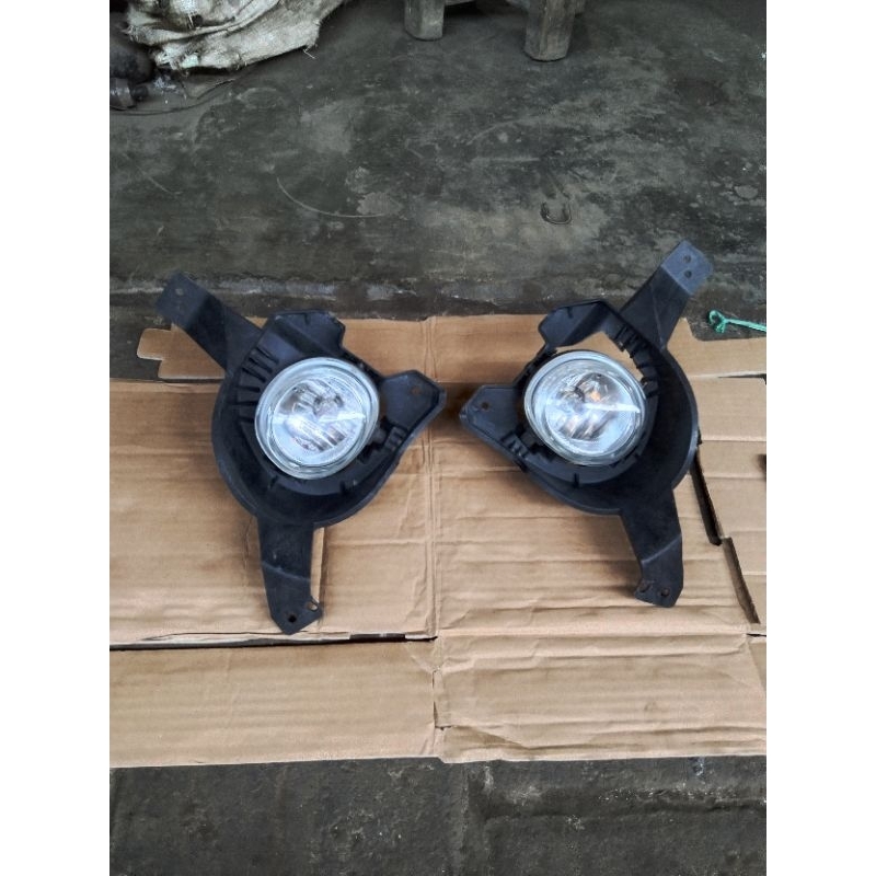 Foglamp lampu kabut mazda 2 original.