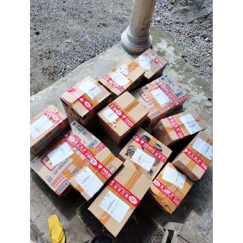 

TAMBAHAN KARDUS WAJIB UNTUK MELINDUNGI PAKETAN