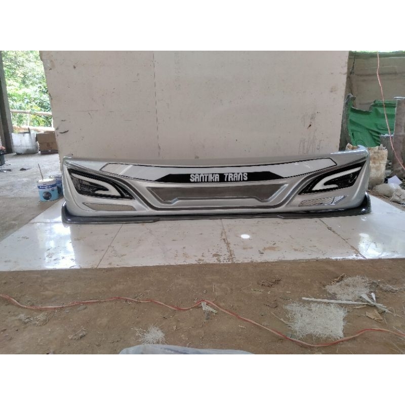 Bemper depan elf macan