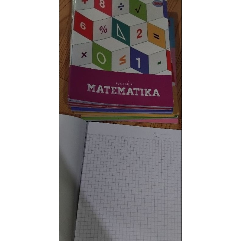 

buku tulis matematika / buku arisan,catatan hutang DLL
