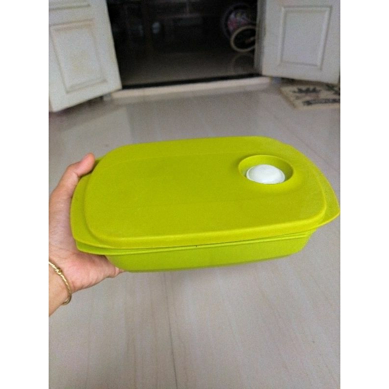 tempat bekal makan remaja dewasa byo minus patah kuping tupperware second preloved