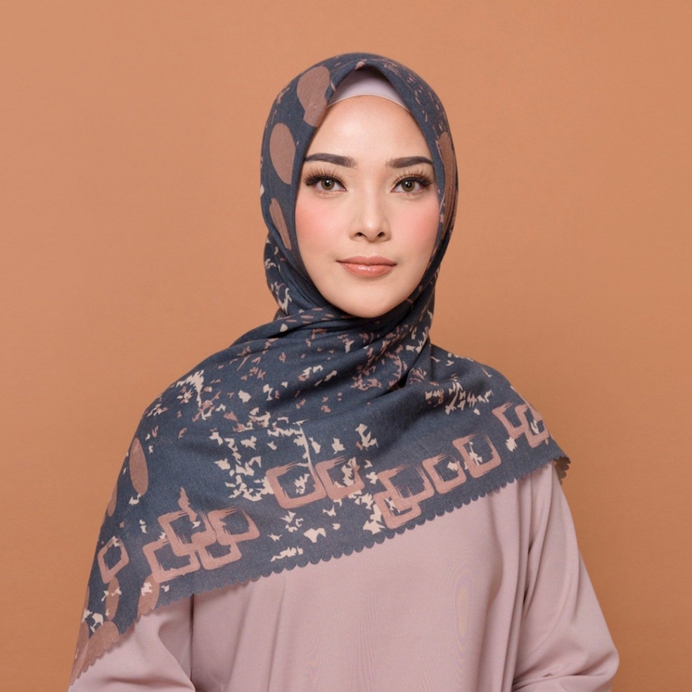 Jangan Ketinggalan order Defect Sale  ZM Zaskia Mecca  Paola Scarf Kerudung Segi Empat Wangi Water S