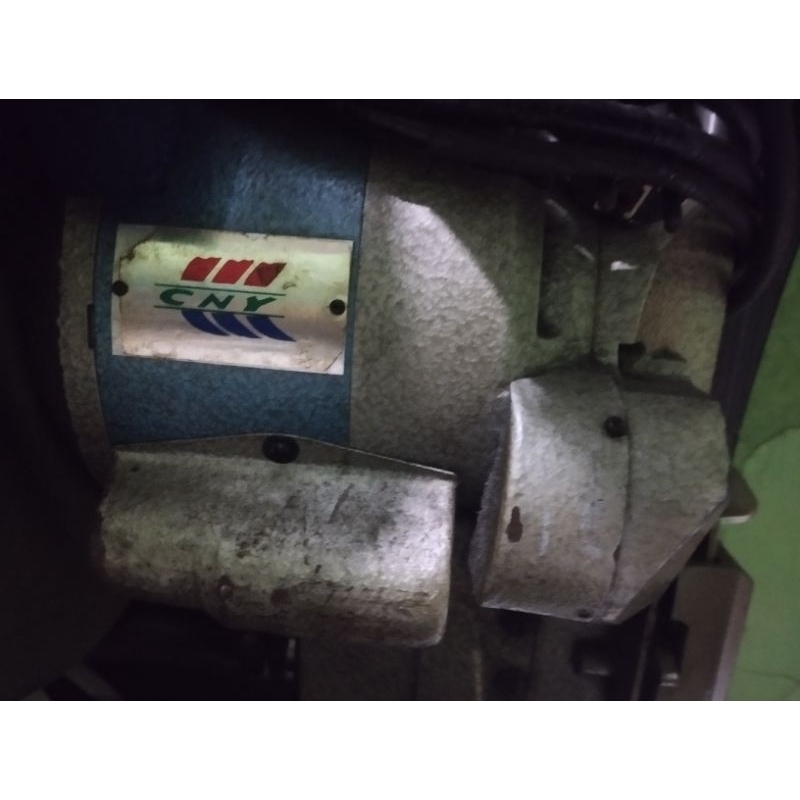 Mesin Potong Bahan CNY Second