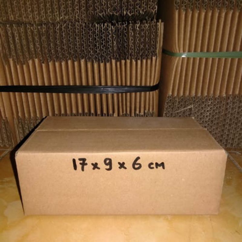 

Promo Termura Box Karton Kotak Dus Packing Polos UK. 17×9×6 Murah Muda h Dan Cepat BFlute Tebal 3 mm