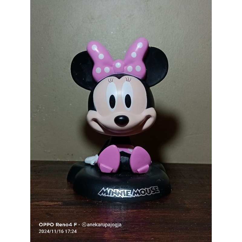 action figure pajangan dashboard mobil kepala goyang minnie mouse Tomy disney