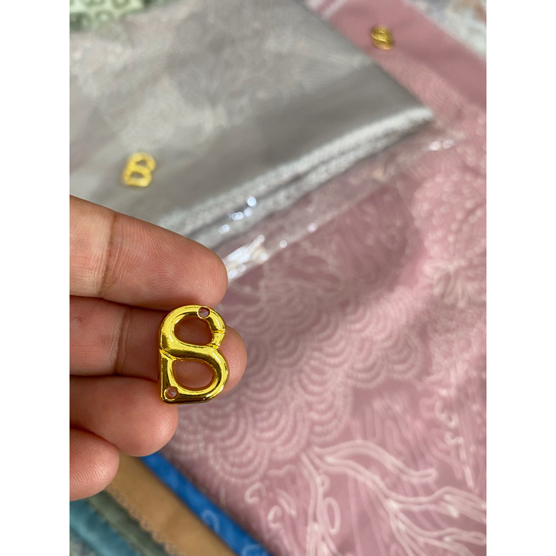 PLAT HIJAB MODEL BUTTONSCARVES MINIMAL ORDER 4PCS