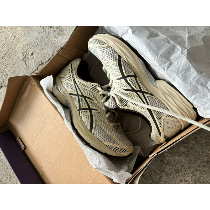 sepatu running lari tennis women wanita Asics gel flux 4 cream brown 37 23cm bukan new balance nike 