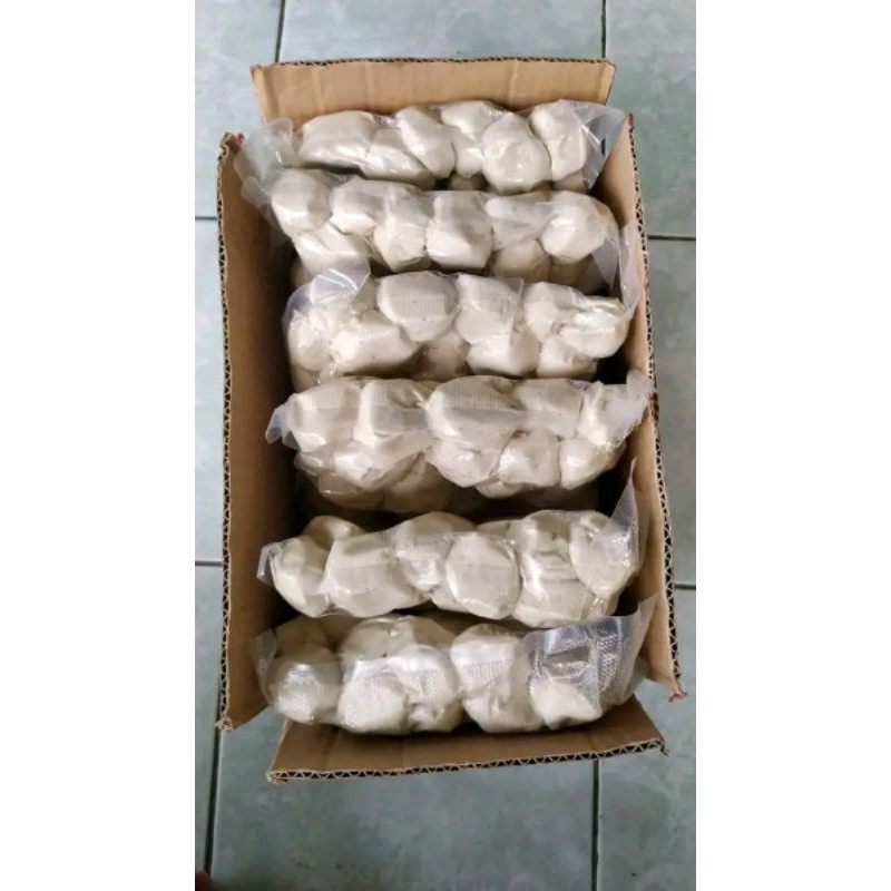 

Basreng Mentah Rasa Ikan Kemasan Vaccum 1kg isi 36-40butir
