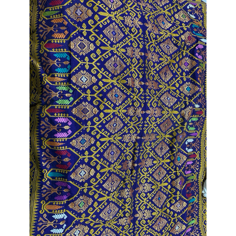 kamen songket bali