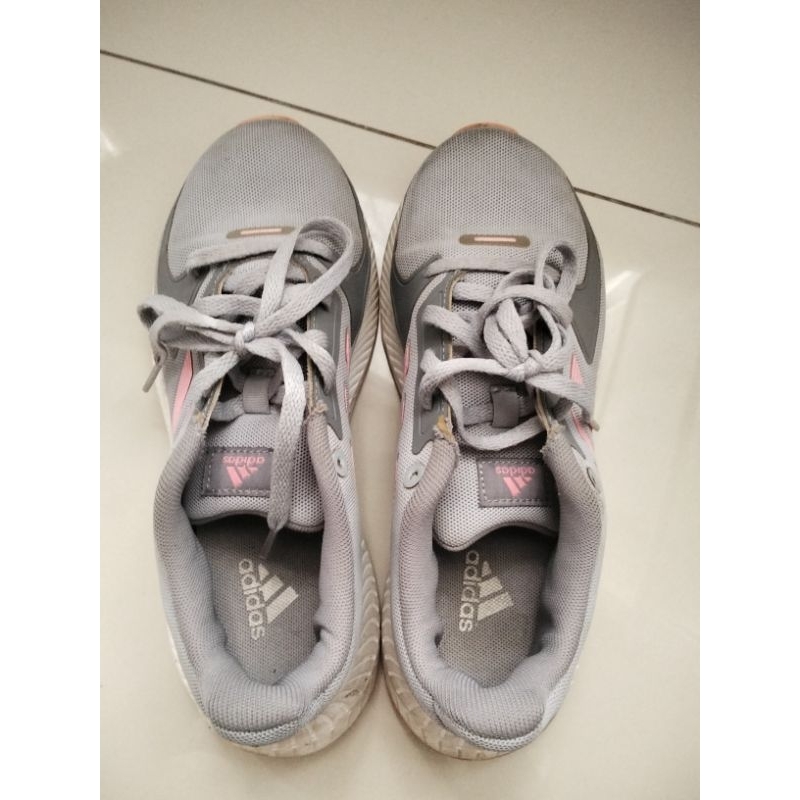 Adidas sepatu anak PRELOVED original 100%