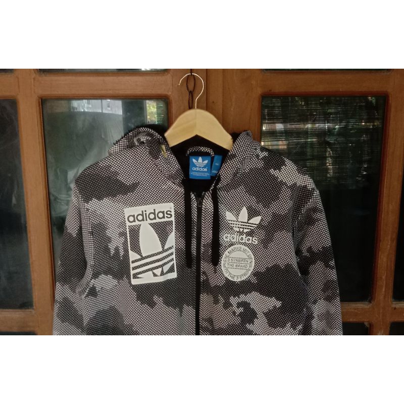 ZipHoodie Adidas Camo Second Bekas Pria