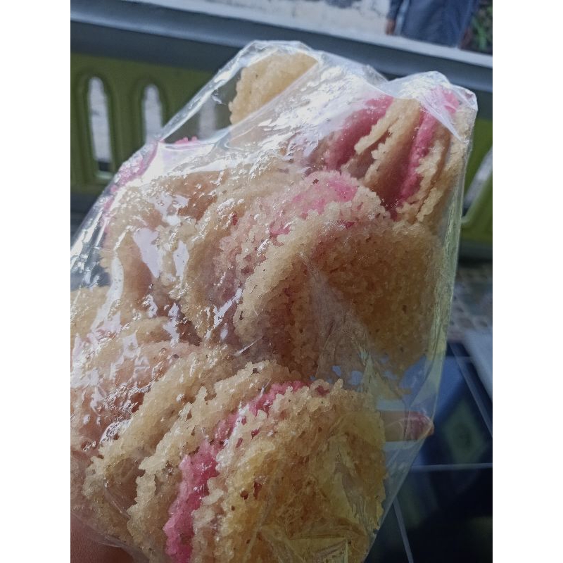 

eyek eyek singkong/krupuk eyek eyek