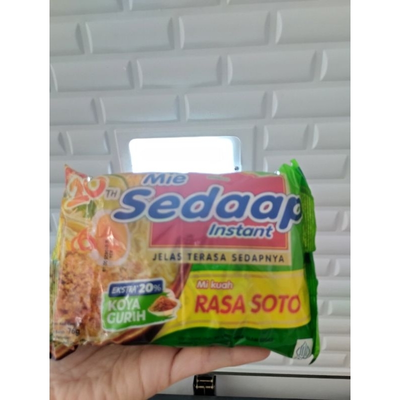 

Mie Sedaap Mi kuah Rasa Soto uk 76 gr