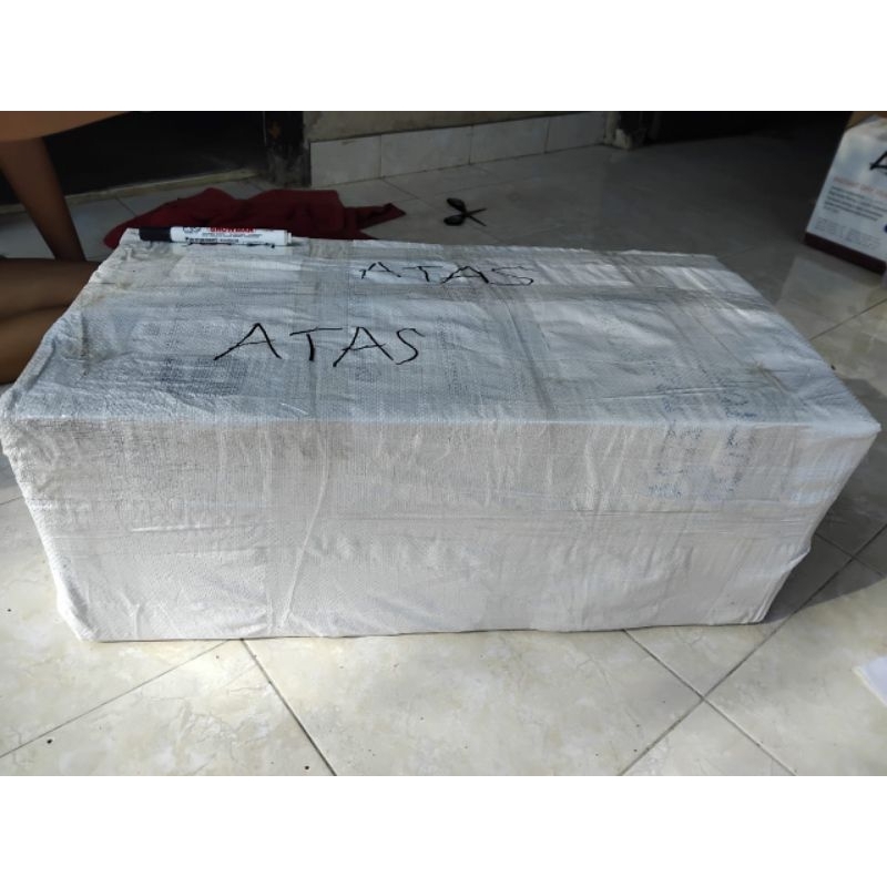 

25 botol sulingan sari kelapa khas bali
