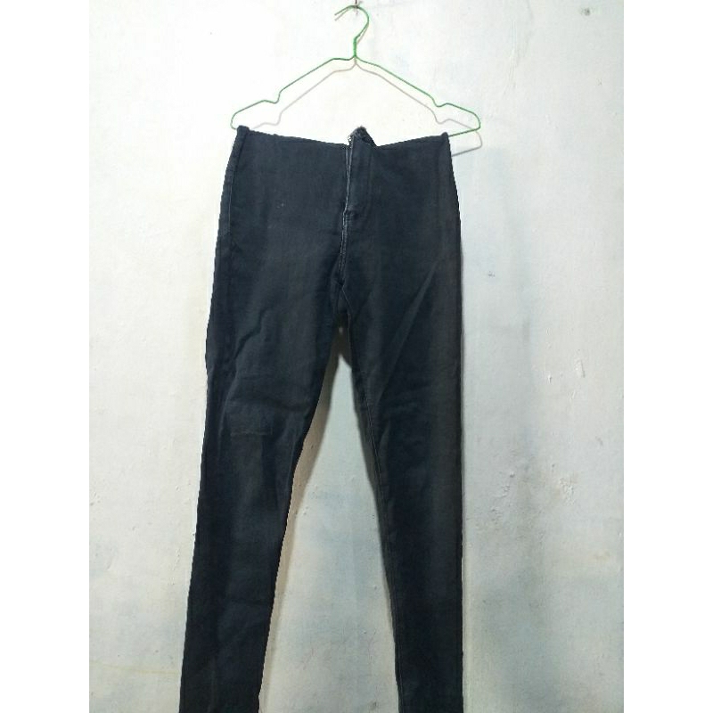 baju bekas dan celana bekas