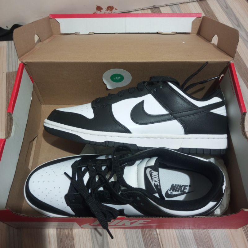 nike sb dunk low panda