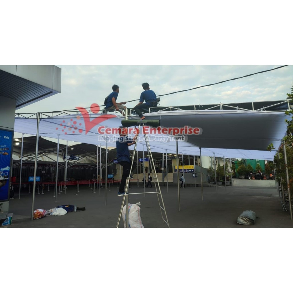 TENDA PESTA / TENDA ACARA / TENDA PERUSAHAAN UKURAN 8M X 8M